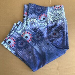 brisas Patterned Capri Leggings